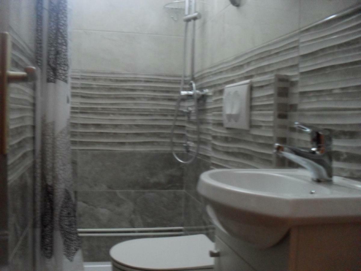 Rooms Natalija สเวติยูไร ภายนอก รูปภาพ
